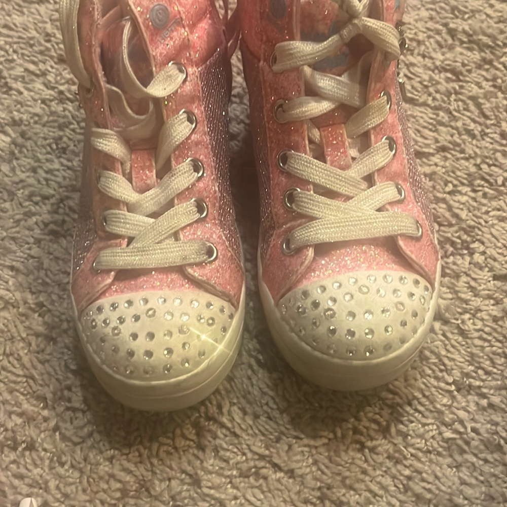 Toddler girl sparkly sketcher sneakers